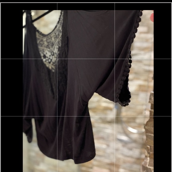 Open shoulder and open back top size S - Picture 5 of 16